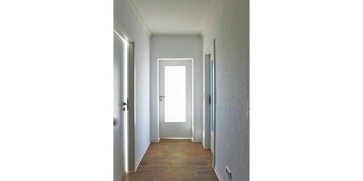Etagenwohnung Limbach-Oberfrohna Oberfrohna - 3 Zimmer, 57 m&sup2;, 325&euro; | Angebot:23713804