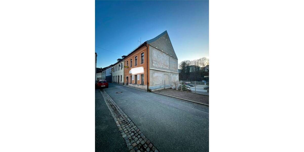 Mehrfamilienhaus, Wohnhaus Auerbach - 8 Zimmer, 160 m&sup2;, 69.000&euro; | Angebot:25746718