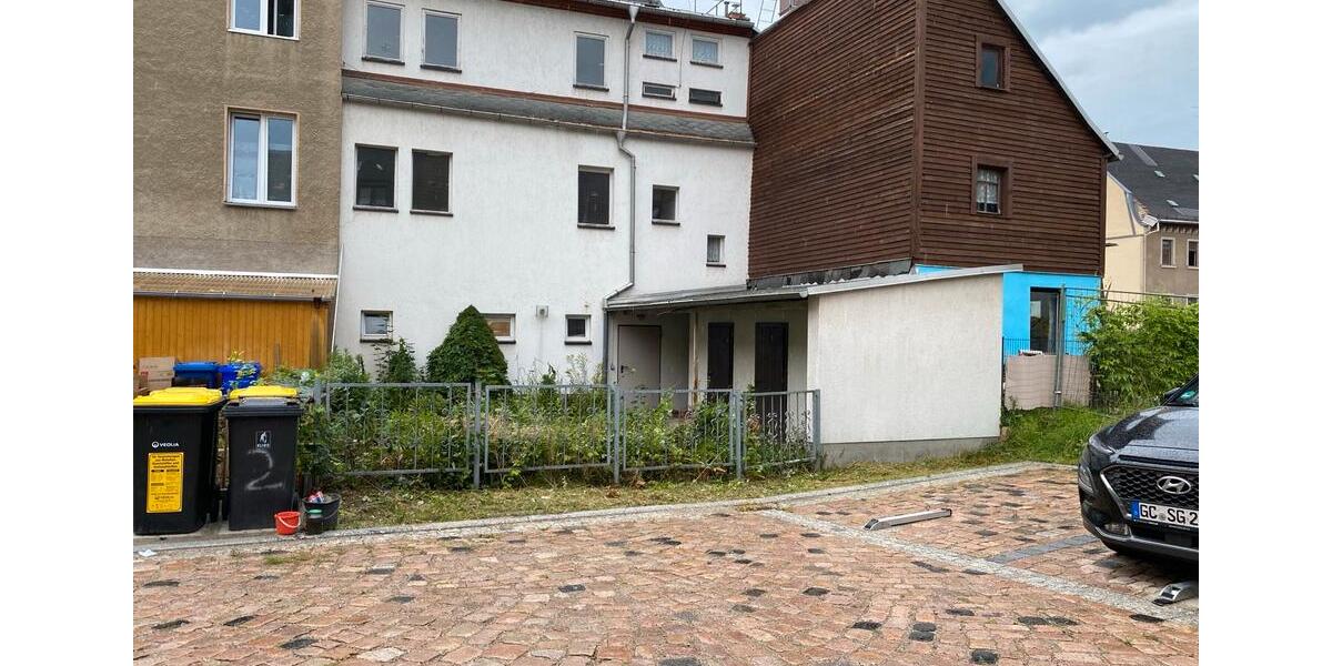 Mehrfamilienhaus, Wohnhaus Zwickau Zwickau-Nord - 11 Zimmer, 245 m&sup2;, 135.000&euro; | Angebot:26060453