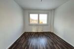 Etagenwohnung Reinsdorf - 6 Zimmer, 112 m&sup2;, 680&euro; | Angebot:24535095