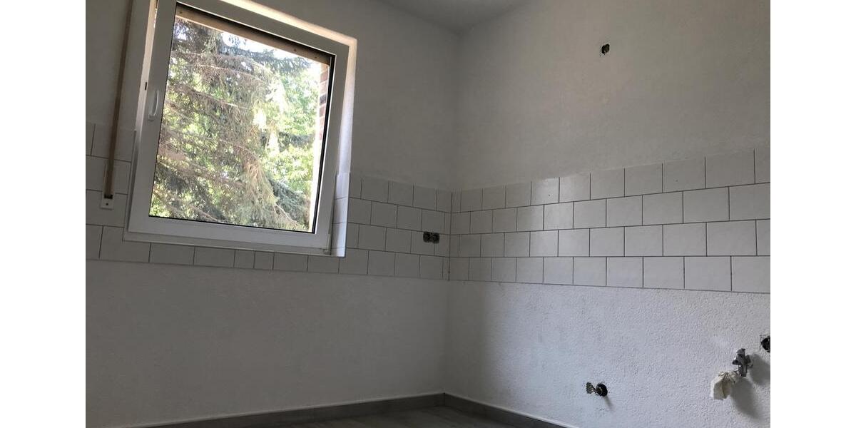 Etagenwohnung Meerane - 3 Zimmer, 82 m&sup2;, 500&euro; | Angebot:25300258