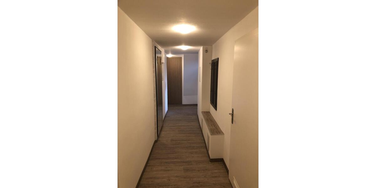 Dachgeschoßwohnung Wilkau-Haßlau Haßlau - 4 Zimmer, 105 m&sup2;, 830&euro; | Angebot:25879866