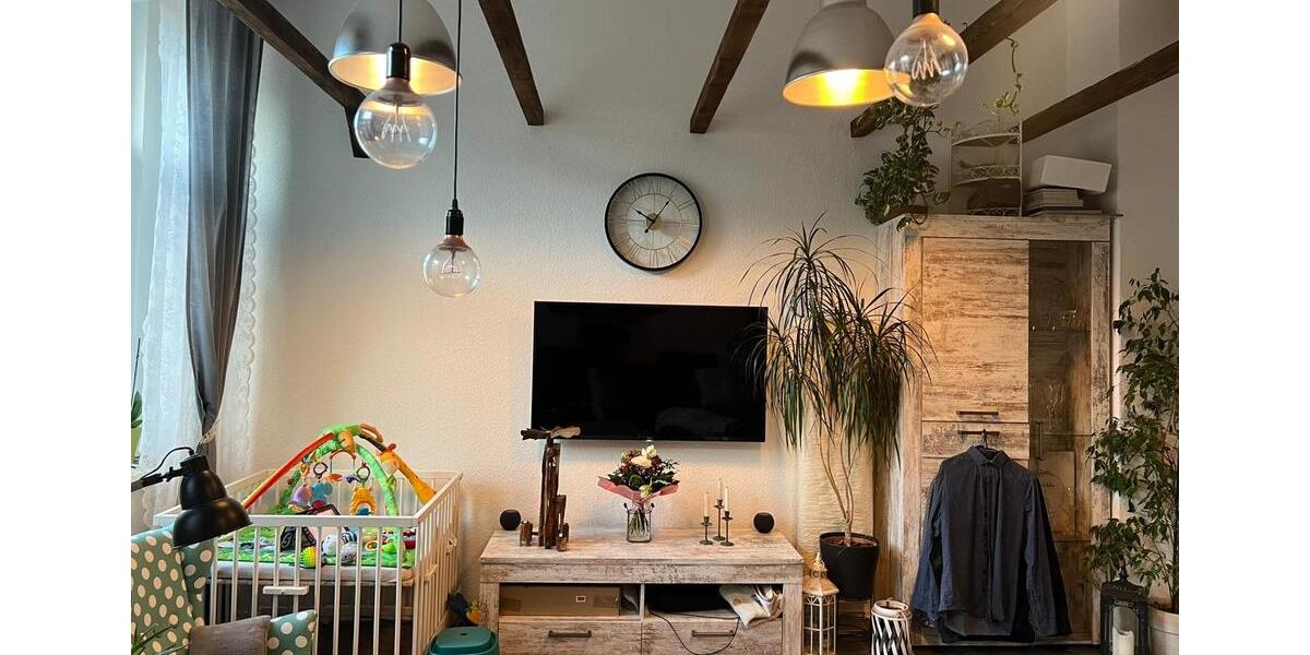 Etagenwohnung Falkenstein/Vogtland Vogtland - 3.5 Zimmer, 87 m&sup2;, 560&euro; | Angebot:25146871