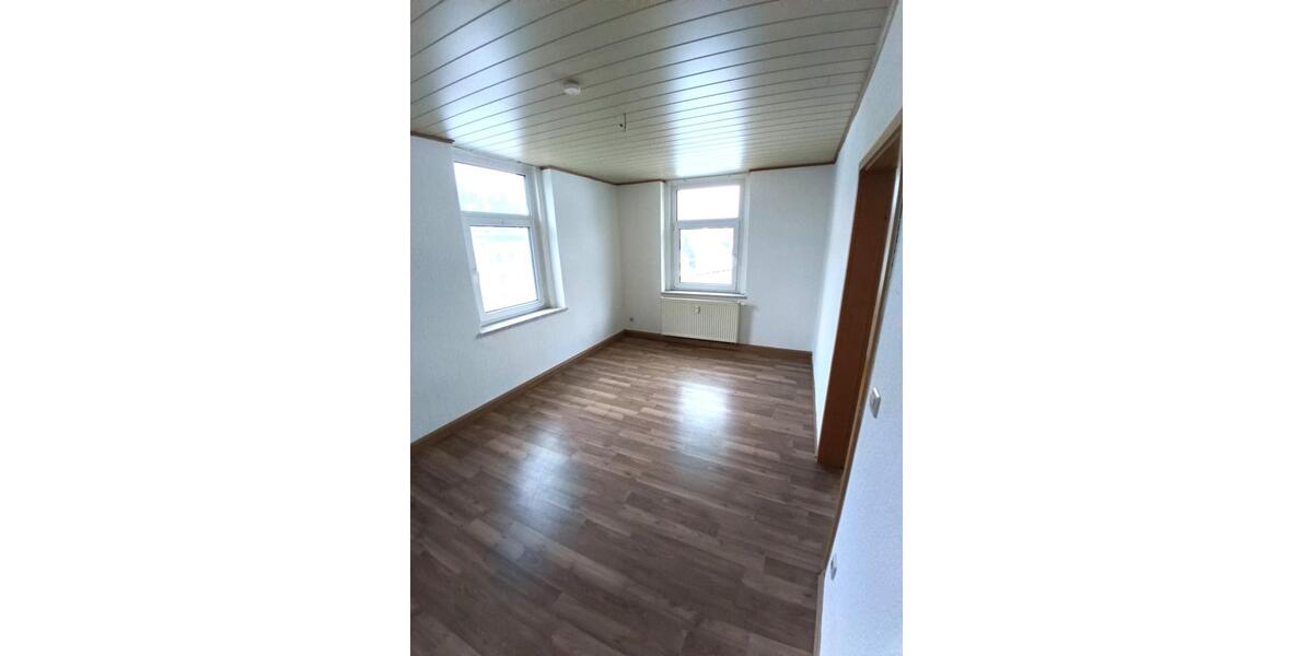 Etagenwohnung Rodewisch - 4 Zimmer, 75 m&sup2;, 450&euro; | Angebot:18916932