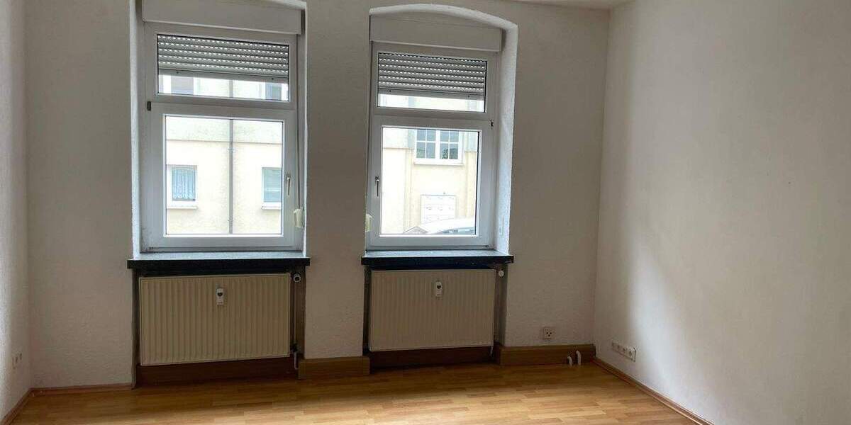 Etagenwohnung Aue - 4 Zimmer, 95 m&sup2;, 414&euro; | Angebot:25774756