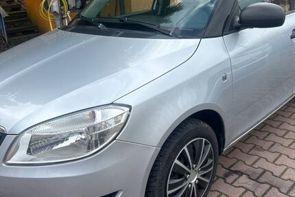 Skoda Fabia 233.000 km 2.800 &euro; zwickau 08064