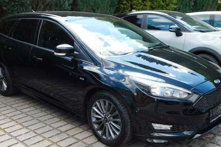 Ford Focus 47.255 km 11.700 &euro; Zwickau 08064