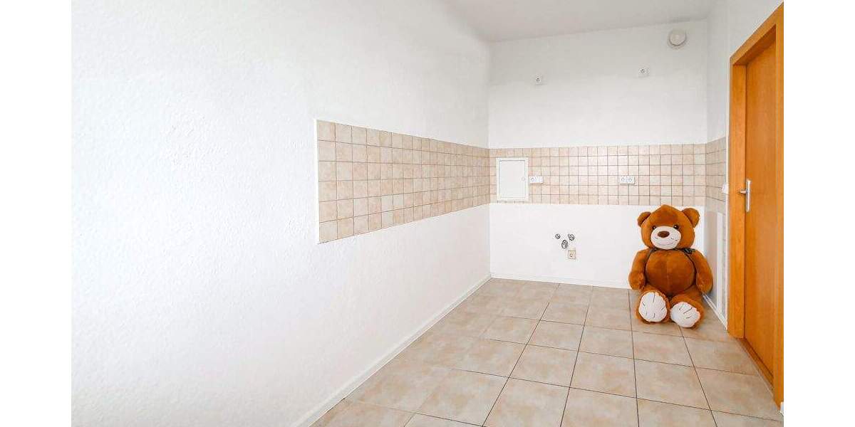 Etagenwohnung Zwickau Eckersbach - 3 Zimmer, 71 m&sup2;, 426&euro; | Angebot:25728258