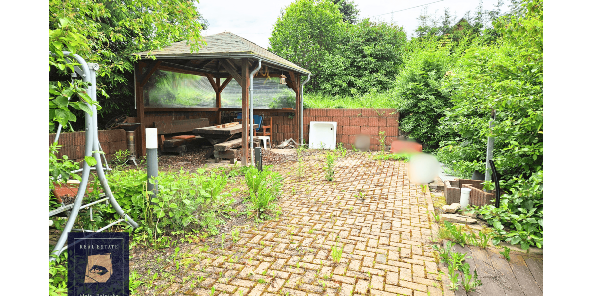 Wohnen mit Geschichte – modernste Effizienz dank Wärmepumpe - Einfamilienhaus Auerbach | Angebot:20967525