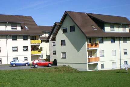 Wohnung Schönheide - 3 Zimmer, 67 m&sup2;, 439&euro; | Angebot:25856354