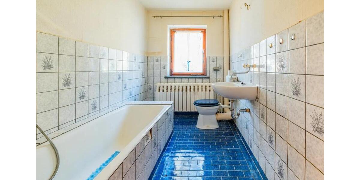 Doppelhaushälfte Hartenstein - 5 Zimmer, 160 m&sup2;, 90.000&euro; | Angebot:24769731