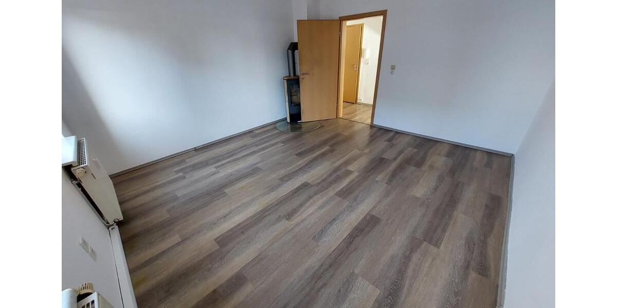 Etagenwohnung Limbach-Oberfrohna Oberfrohna - 2 Zimmer, 55 m&sup2;, 319&euro; | Angebot:24836331