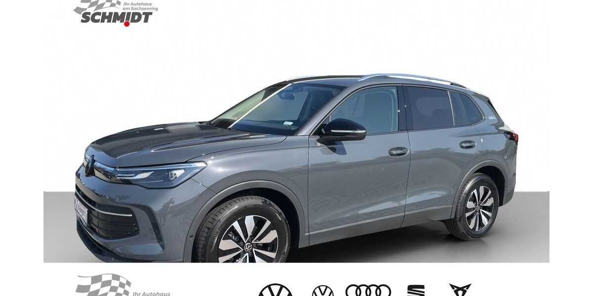 VW Tiguan 8.223 km 35.890 &euro; Bernsdorf 09337