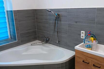 Wohnung Treuen - 2 Zimmer, 65 m&sup2;, 465&euro; | Angebot:25542143