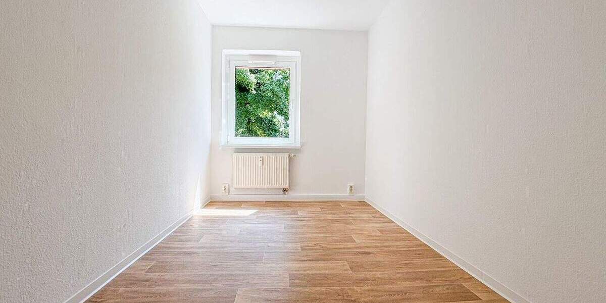 Etagenwohnung Zwickau Pöhlau - 4 Zimmer, 81 m&sup2;, 419&euro; | Angebot:25779247