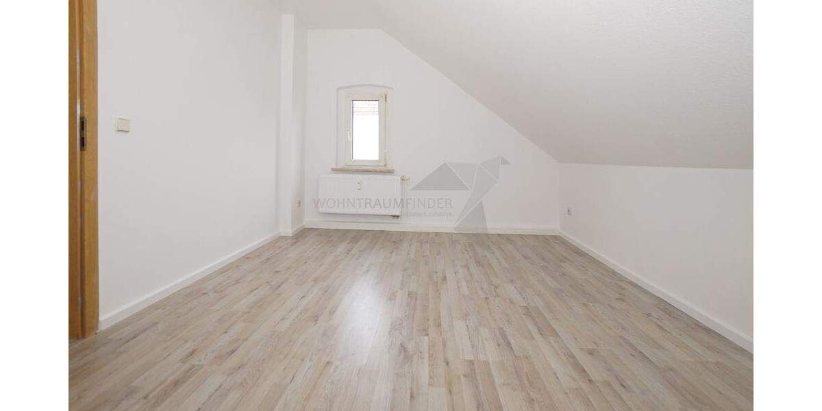 Etagenwohnung Zwickau Pölbitz - 4 Zimmer, 83 m&sup2;, 551&euro; | Angebot:25734229