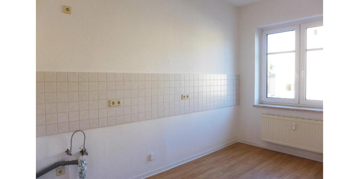 Erdgeschoßwohnung Limbach-Oberfrohna Oberfrohna - 2 Zimmer, 47 m&sup2;, 275&euro; | Angebot:25418310