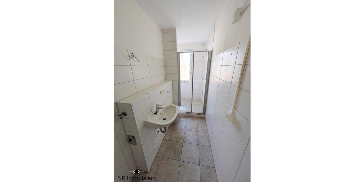 Etagenwohnung Limbach-Oberfrohna Oberfrohna - 3 Zimmer, 60 m&sup2;, 375&euro; | Angebot:25945667