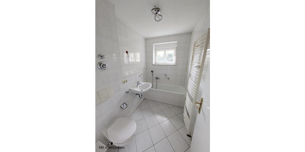 Erdgeschoßwohnung Zwickau Zwickau-West - 2 Zimmer, 45 m&sup2;, 290&euro; | Angebot:25945703