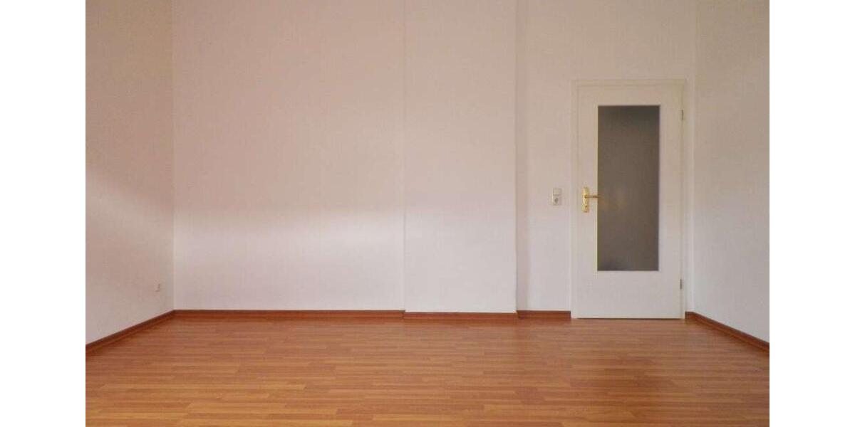 Etagenwohnung Zwickau Zwickau-Nord - 3 Zimmer, 75 m&sup2;, 450&euro; | Angebot:24589892