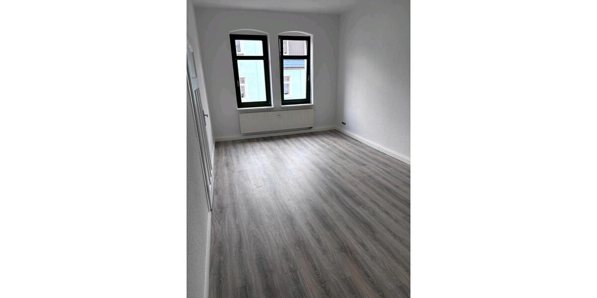 Etagenwohnung Aue-Bad Schlema Bad Schlema - 3 Zimmer, 85 m&sup2;, 440&euro; | Angebot:25362045