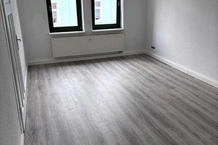 Wohnung Aue-Bad Schlema Bad Schlema - 3 Zimmer, 85 m&sup2;, 440&euro; | Angebot:25362045