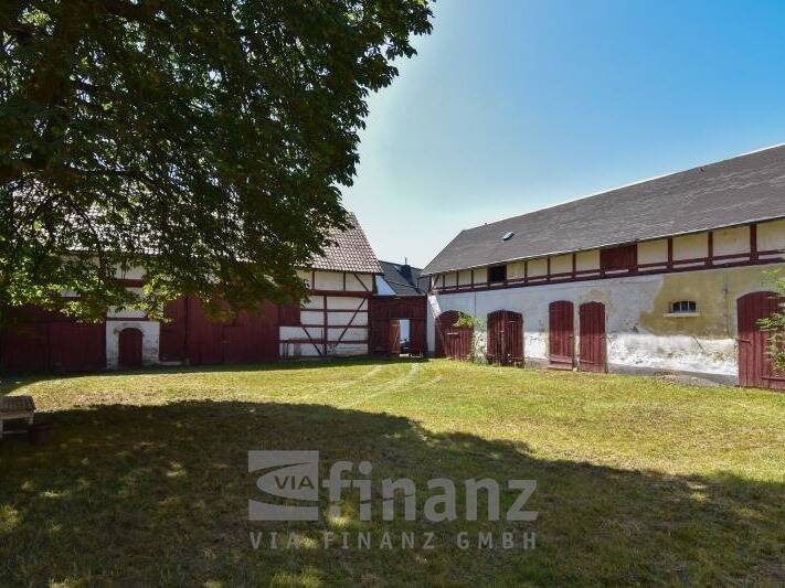 Bauernhaus, Landhaus Langenbernsdorf - 9 Zimmer, 217 m&sup2;, 250.000&euro; | Angebot:25780213
