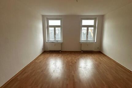 Wohnung Zwickau - 3 Zimmer, 85 m&sup2;, 552&euro; | Angebot:25838530