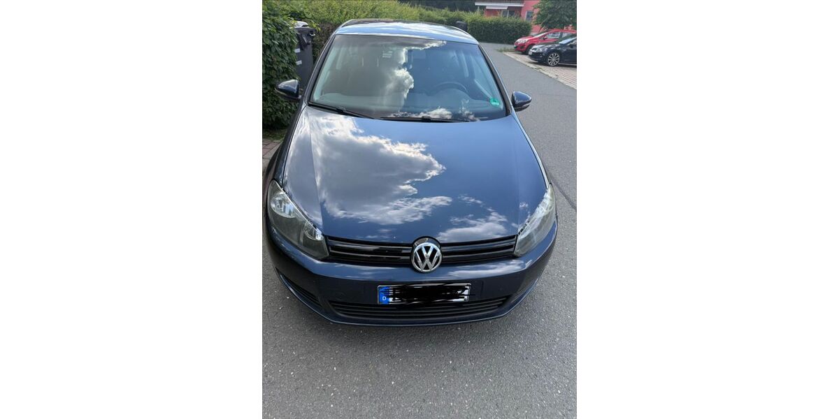 VW Golf 136.500 km 3.890 &euro; Reichenbach 08468