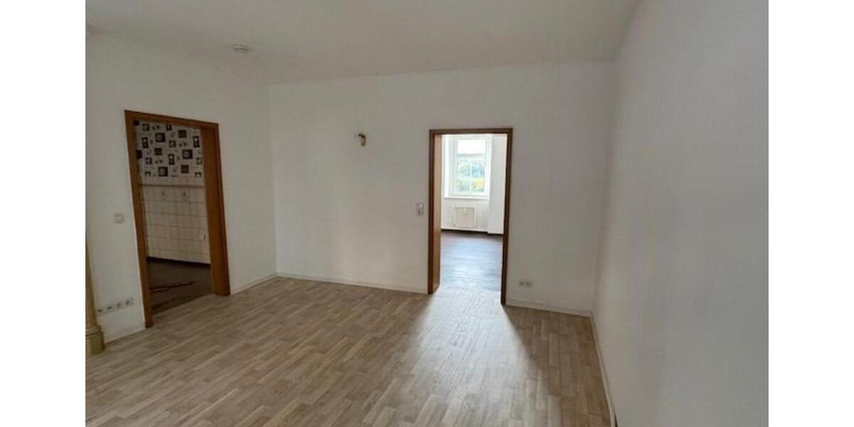 Etagenwohnung Ronneburg - 4 Zimmer, 105 m&sup2;, 545&euro; | Angebot:25509041