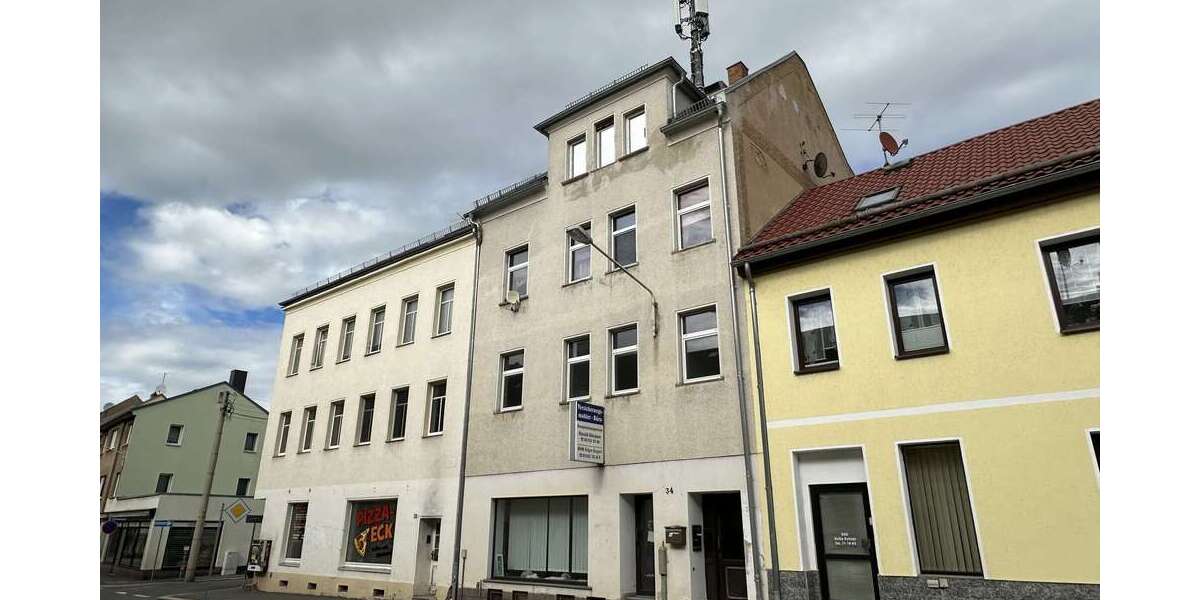Einfamilienhaus Glauchau - 11 Zimmer, 242 m&sup2;, 210.000&euro; | Angebot:24492288