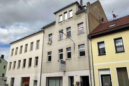 Haus Glauchau - 11 Zimmer, 242 m&sup2;, 210.000&euro; | Angebot:24492288