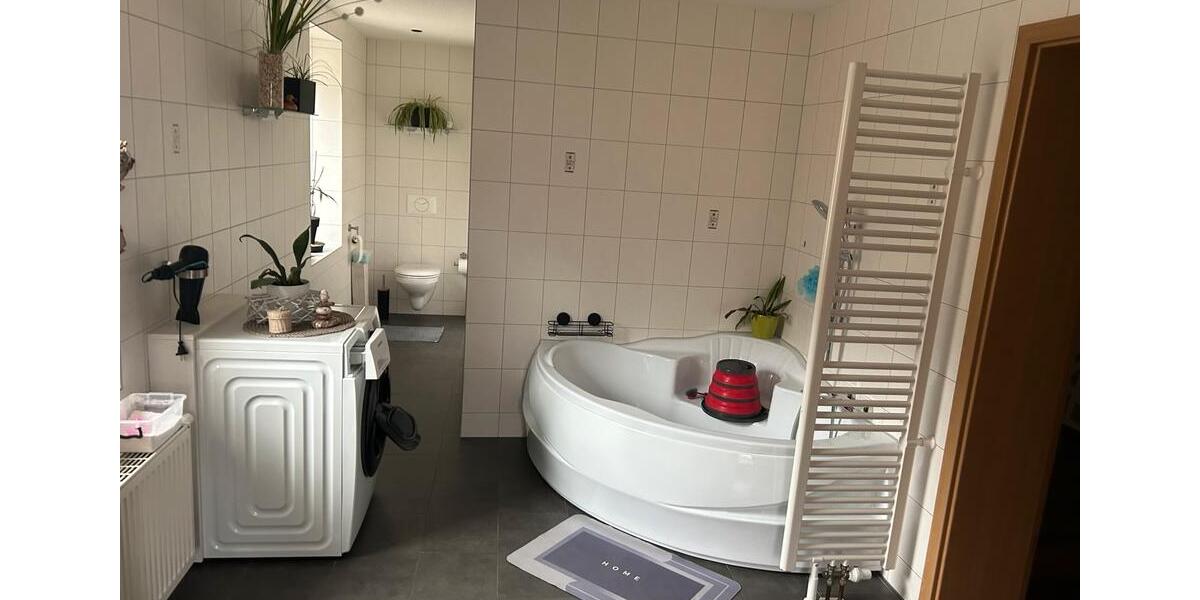 Einfamilienhaus Greiz - 6 Zimmer, 193 m&sup2;, 190.000&euro; | Angebot:25343159