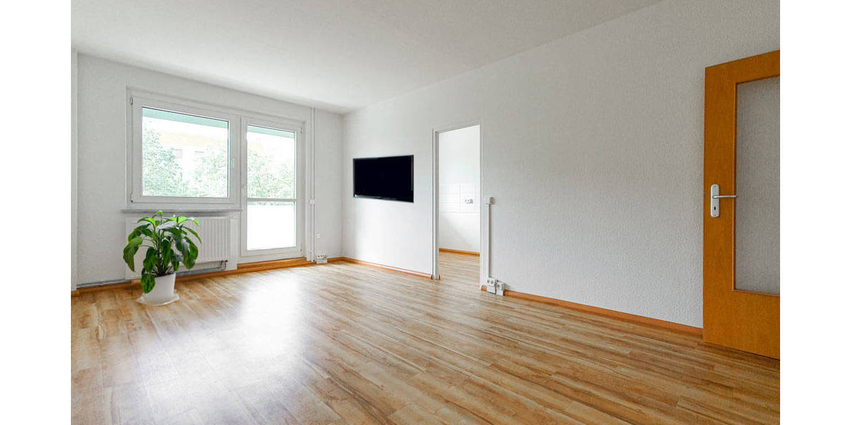 Etagenwohnung Zwickau Eckersbach - 2 Zimmer, 57 m&sup2;, 331&euro; | Angebot:25676694