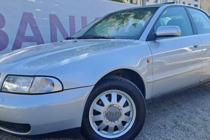 Audi A4 146.607 km 3.500 &euro; Limbach-Oberfrohna 09212