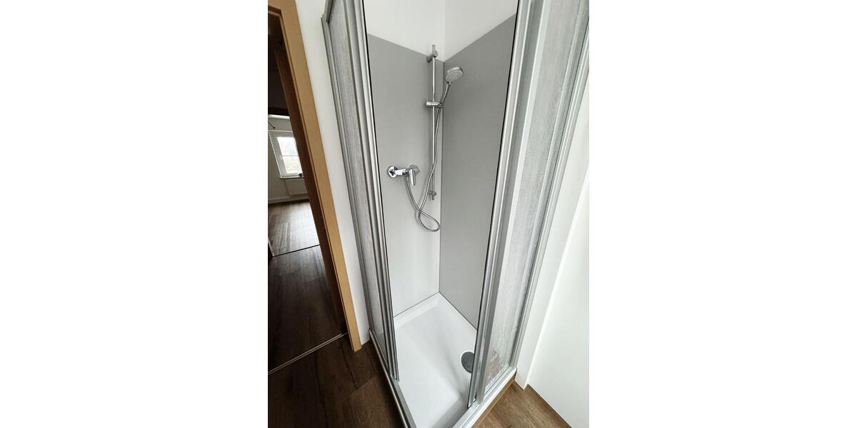 Etagenwohnung Gersdorf - 2 Zimmer, 51 m&sup2;, 306&euro; | Angebot:25054399