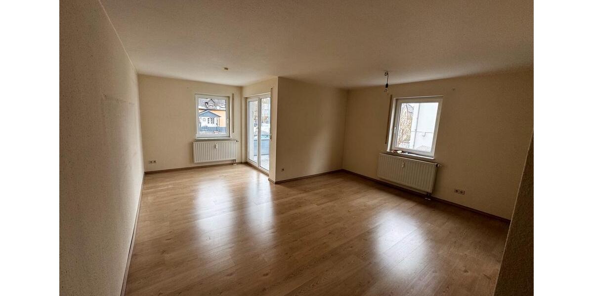 Hochparterre Rodewisch - 3 Zimmer, 65 m&sup2;, 70.000&euro; | Angebot:24850923