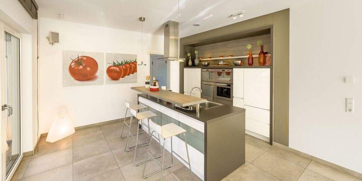 Mehrfamilienhaus, Wohnhaus Glauchau - 7 Zimmer, 237 m&sup2;, 338.589&euro; | Angebot:25710324