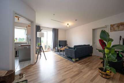 Wohnung Hohenstein-Ernstthal OT Wüstenbrand Wüstenbrand - 2 Zimmer, 58 m&sup2;, 350&euro; | Angebot:20714401