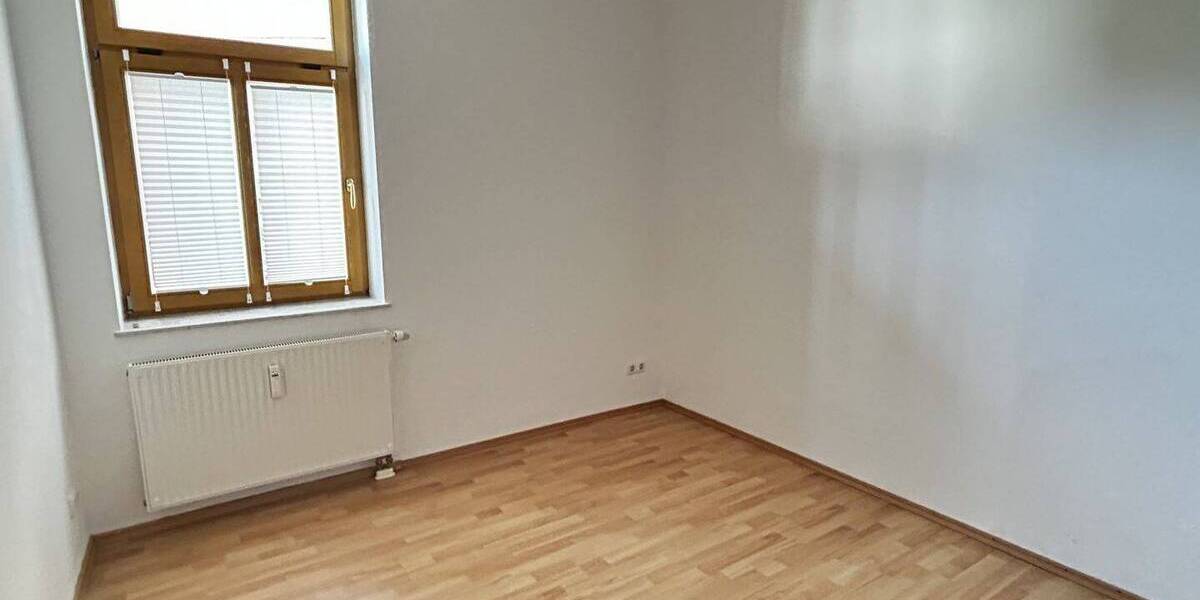 Etagenwohnung Kirchberg Burkersdorf - 2 Zimmer, 41 m&sup2;, 34.000&euro; | Angebot:25707505