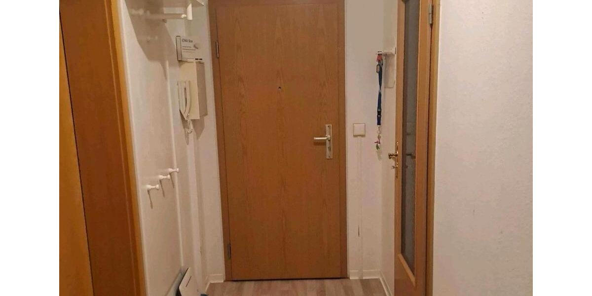 Etagenwohnung Hohenstein-Ernstthal Ernstthal - 3 Zimmer, 62 m&sup2;, 31.000&euro; | Angebot:27028747