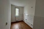 Etagenwohnung Zwickau Eckersbach - 2 Zimmer, 50 m&sup2;, 300&euro; | Angebot:26543799
