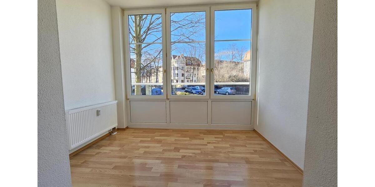Etagenwohnung Zwickau Zwickau-Nord - 2 Zimmer, 49 m&sup2;, 319&euro; | Angebot:25362082