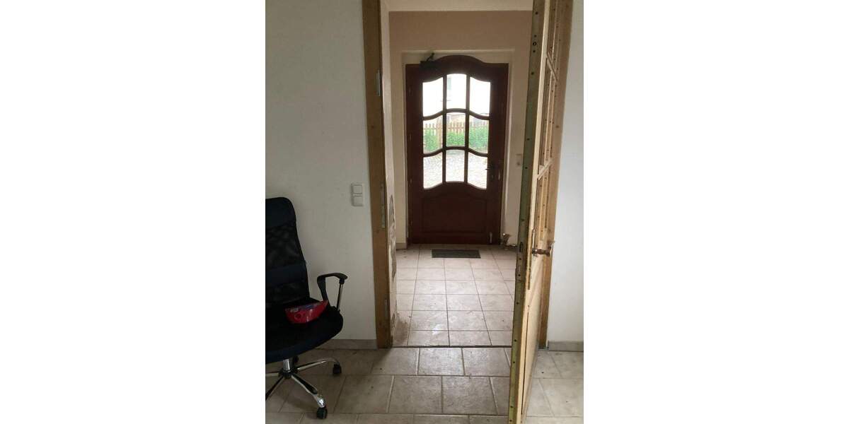 Mehrfamilienhaus, Wohnhaus Schwarzenberg/Erzgebirge Schwarzenberg - 3 Zimmer, 100 m&sup2;, 210.000&euro; | Angebot:25741904