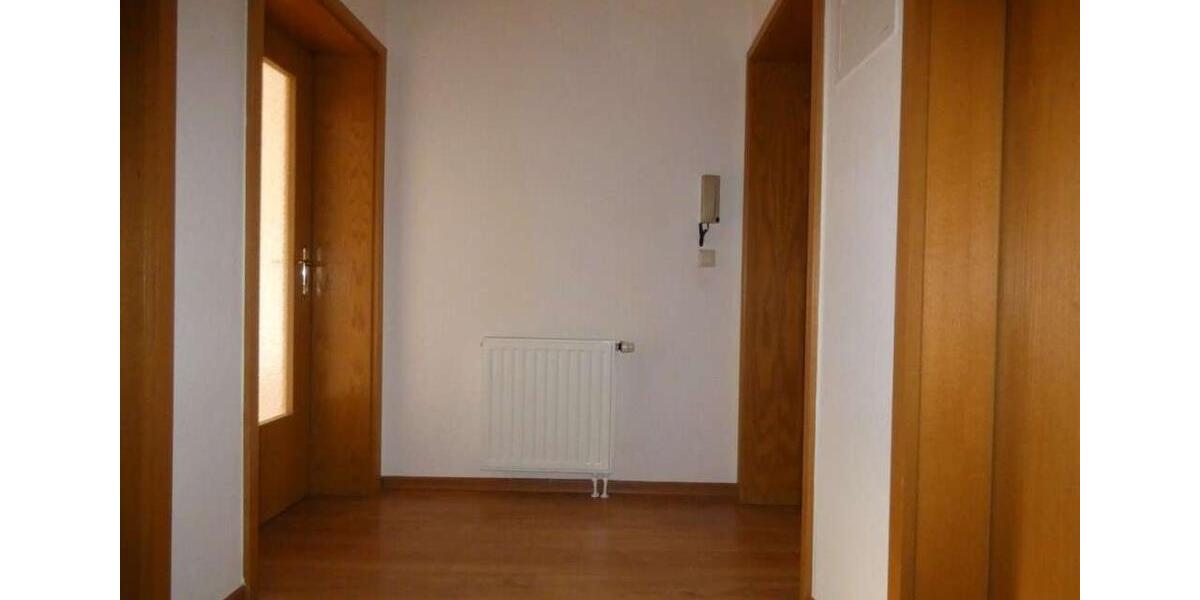 Etagenwohnung Zwickau Zwickau-Nord - 2 Zimmer, 49 m&sup2;, 255&euro; | Angebot:23278978