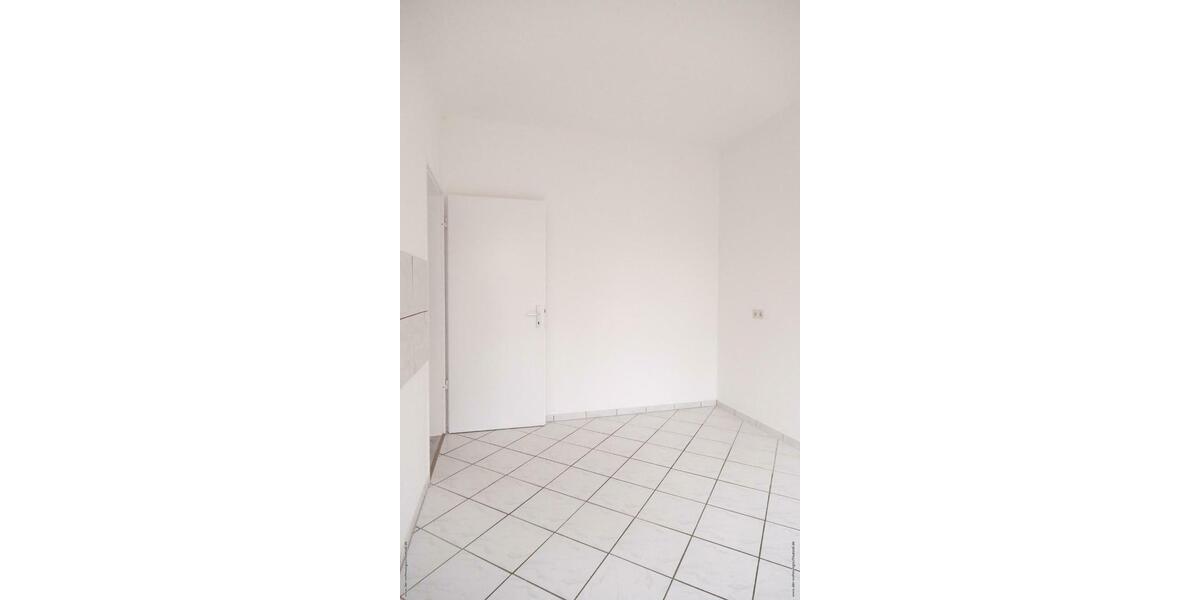 Etagenwohnung Zwickau Zwickau-Nord - 2 Zimmer, 55 m&sup2;, 299&euro; | Angebot:26647911