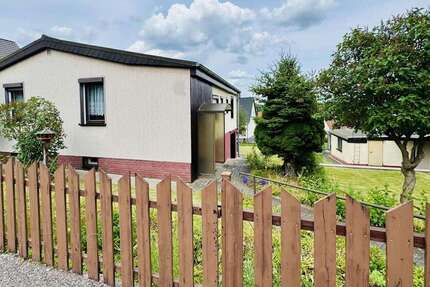 Haus Zwickau Neuplanitz - 3 Zimmer, 70 m&sup2;, 120.000&euro; | Angebot:26818629