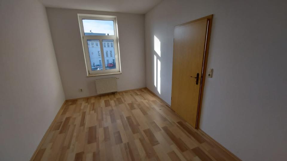 Etagenwohnung Treuen - 1 Zimmer, 41 m&sup2;, 210&euro; | Angebot:25933578