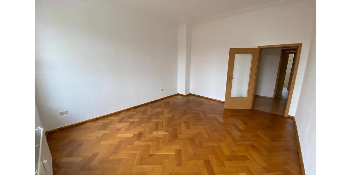 Etagenwohnung Reichenbach im Vogtland Obermylau - 2 Zimmer, 72 m&sup2;, 285&euro; | Angebot:9984787