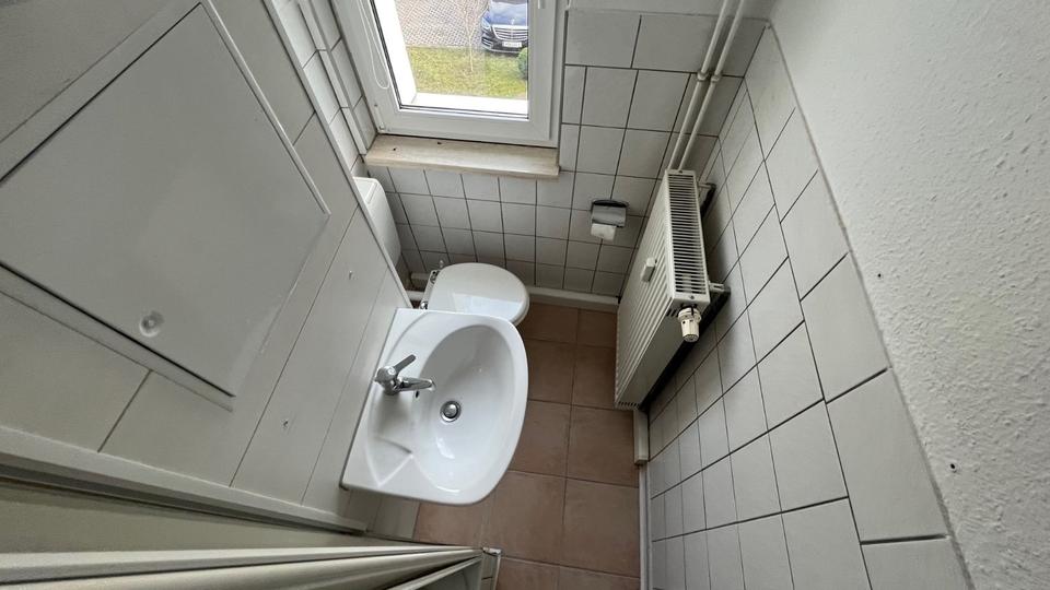 Etagenwohnung Crimmitschau - 2 Zimmer, 46 m&sup2;, 270&euro; | Angebot:24489744